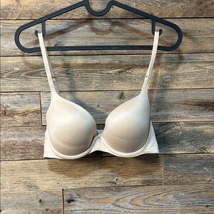 Aerie Underwire Demi Bra - size 36B